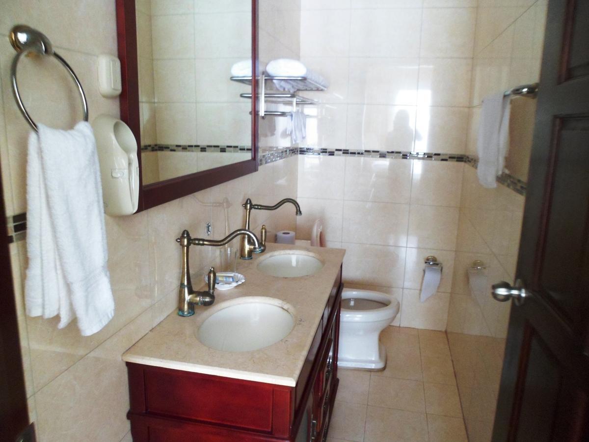 Aruba Breeze Condo Oranjestad Exterior foto