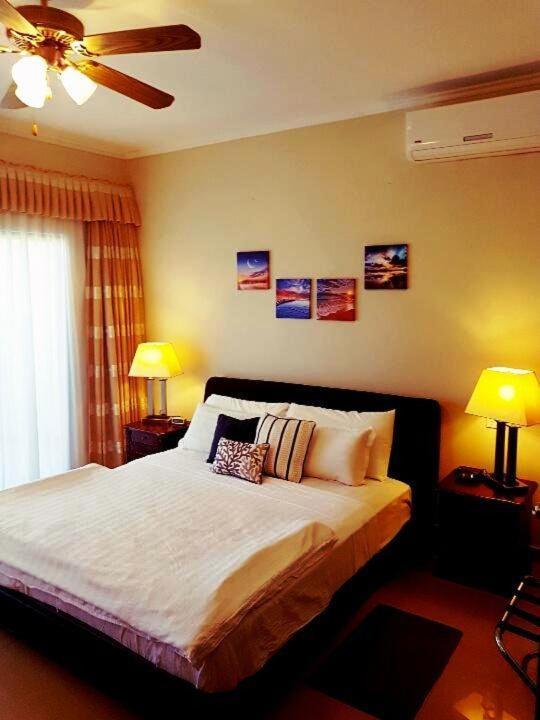 Aruba Breeze Condo Oranjestad Exterior foto